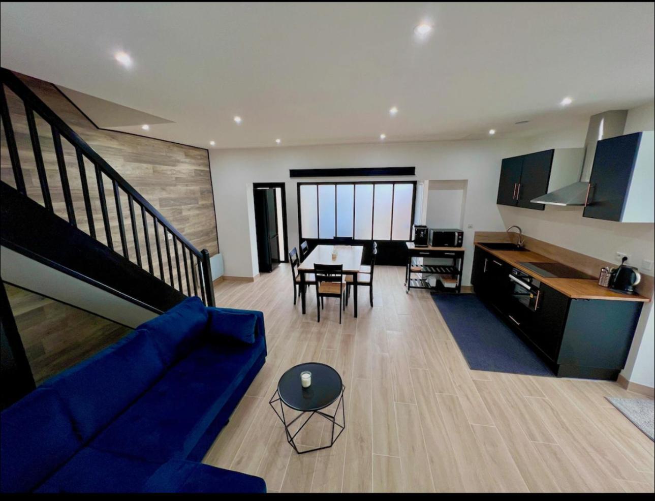 La Maison Du Faubourg Jacuzzi Vitry-le-François Exteriör bild